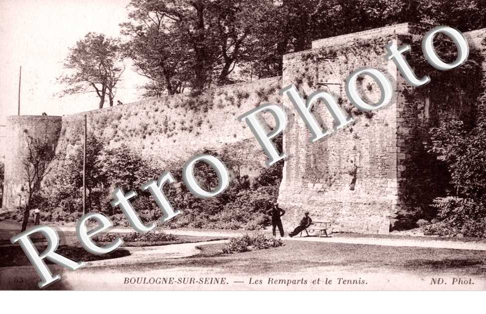 les Remparts et le Tennis