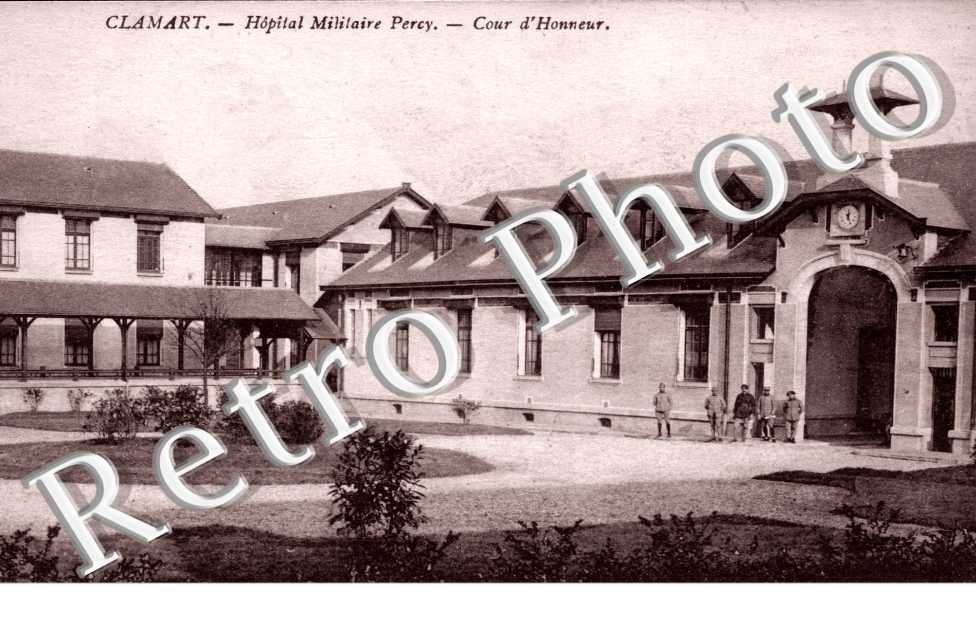 Hopital Militaire Percy, Cour d'honneur