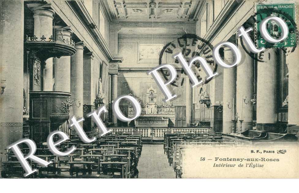 Interieur de l'Eglise