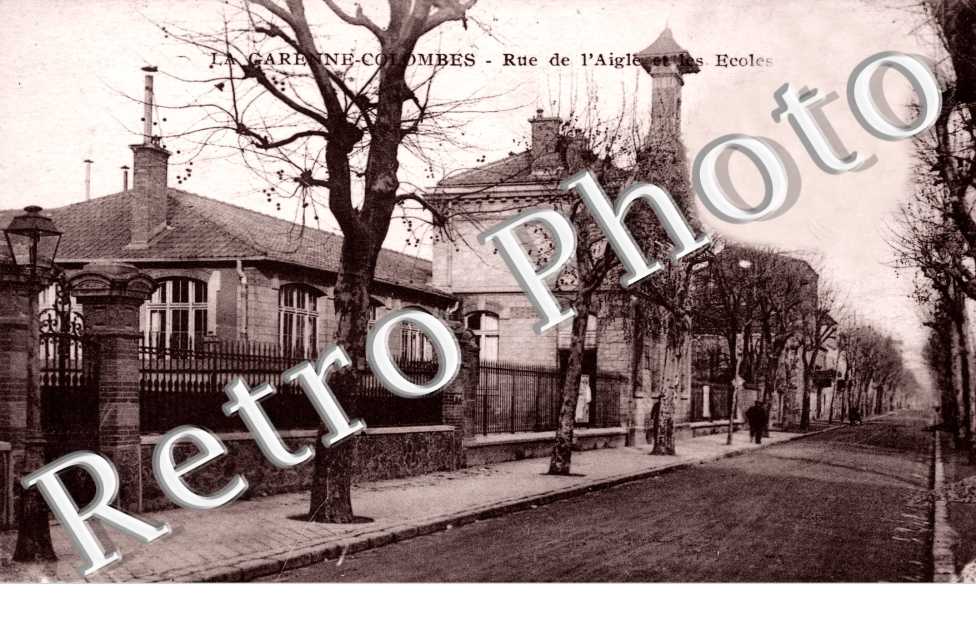 rue de l'Aigle et les ecoles