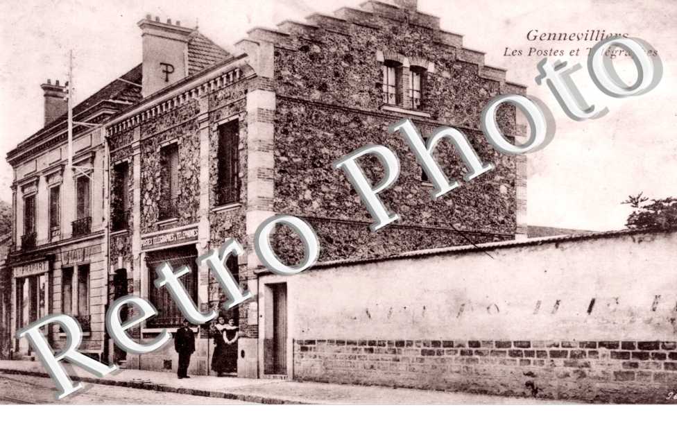 les postes et telegraphes