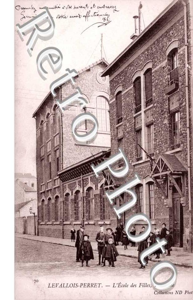 L'Ecole des Filles, Rue Gide