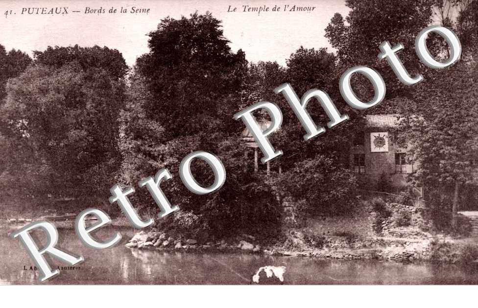 Bords de la Seine - le temple de l'Amour