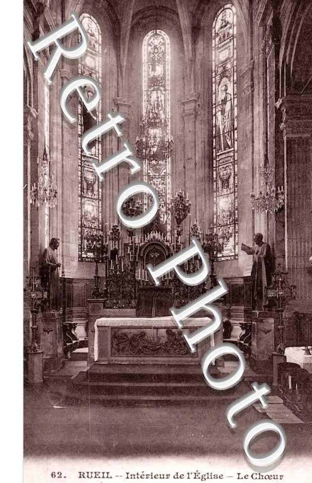 Interieur de l'eglise