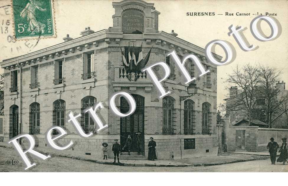 Rue Carnot, la Poste