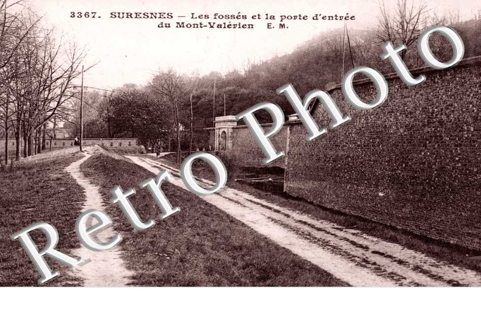 Les Fosses et la Porte d'entree du Mont Valerien
