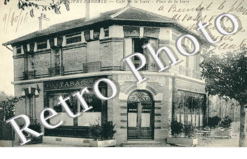 Cafe de la Gare, Place de la Gare
