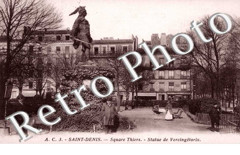 Square Thiers, Statue de Vercingetorix