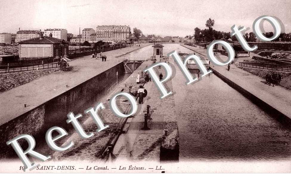 Le Canal, les Ecluses