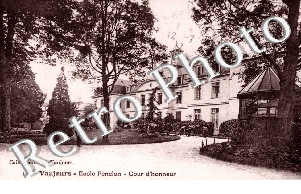 Ecole Fenelon, Cour d'Honneur