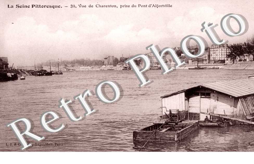 Inondations 1910, Vue de Charenton, prise du Pont