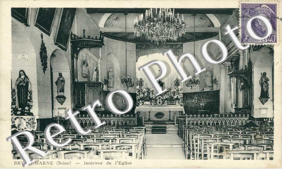 Interieur de l'Eglise