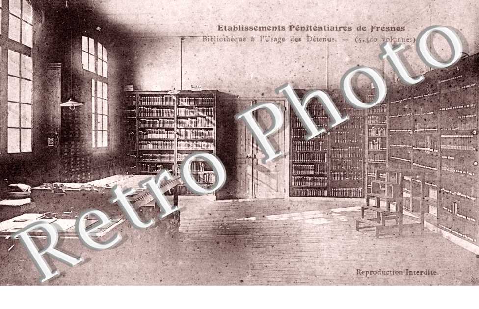 Etablissement penitentiaire  - bibliotheque a l'usage des detenus