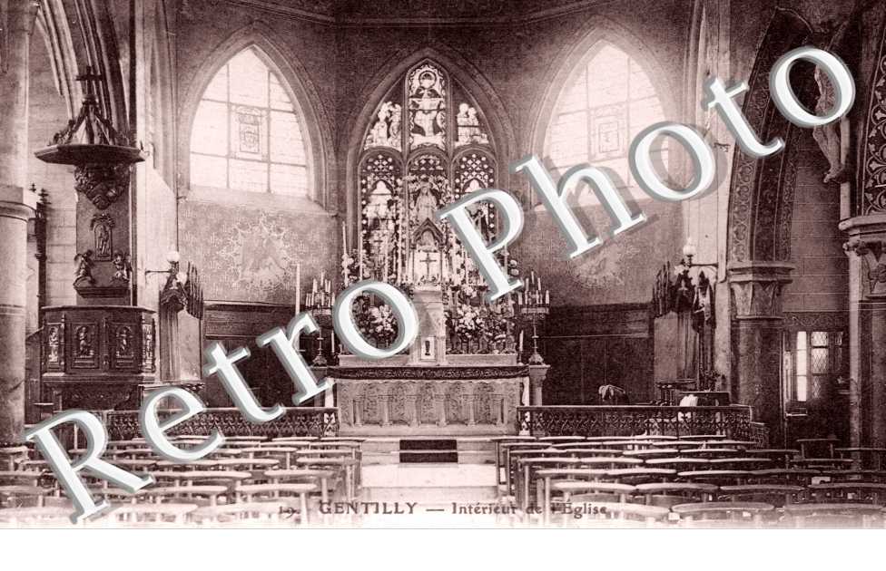 Interieur de l'Eglise