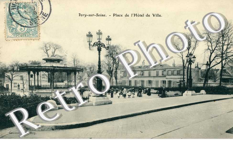 Place de l'Hotel de Ville