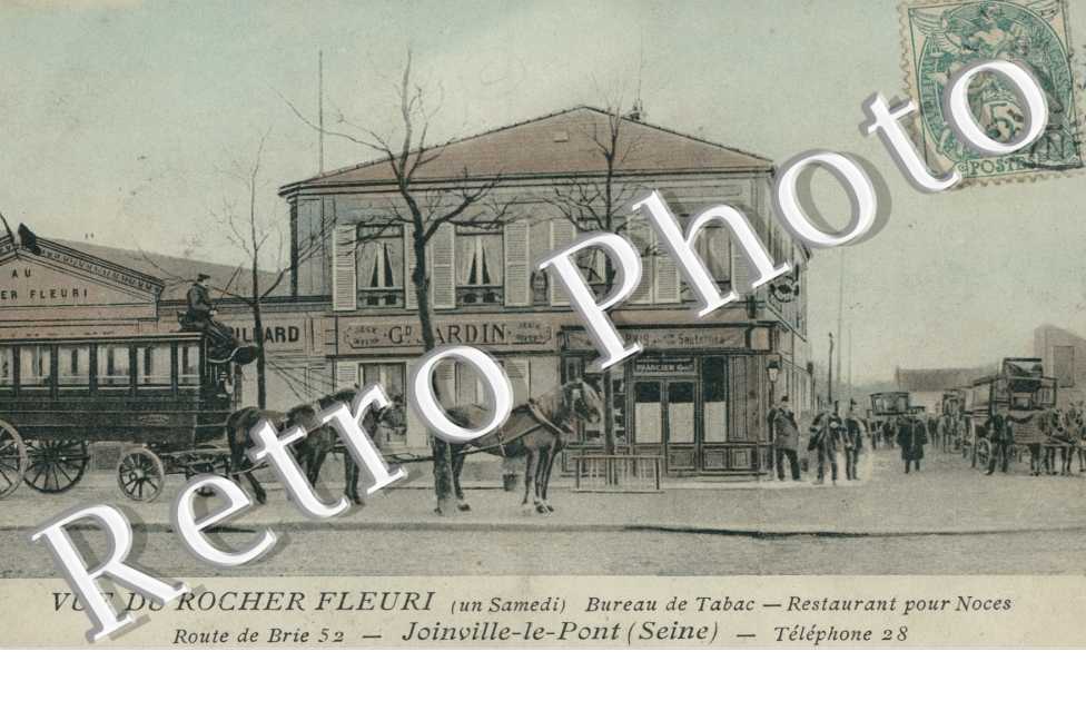 Vue du Rocher Fleuri, Bureau de Tabac