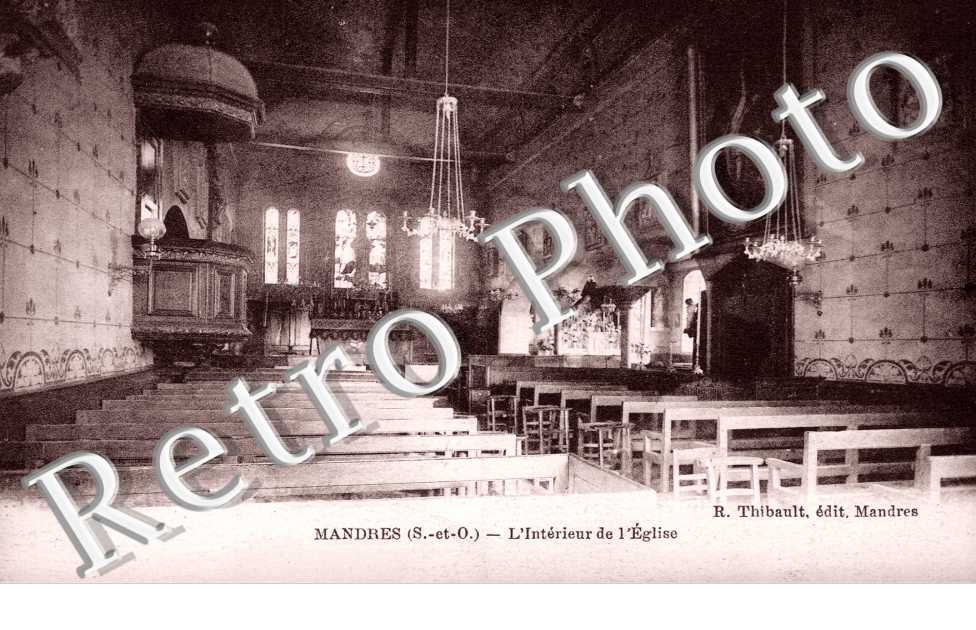 Interieur de l'Eglise
