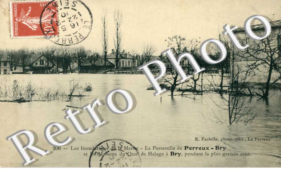 La Passerelle pendant les inondations de 1910