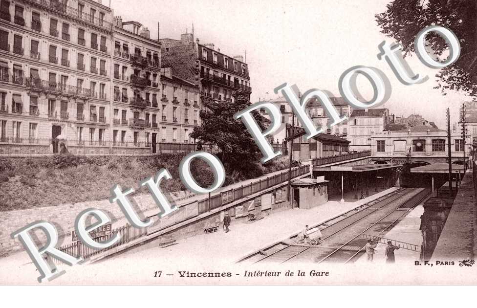 Interieur de la Gare