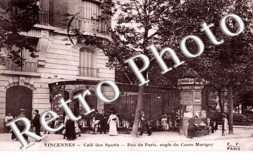 Cafe des sports - Rue de Paris angle du Cours Marigny
