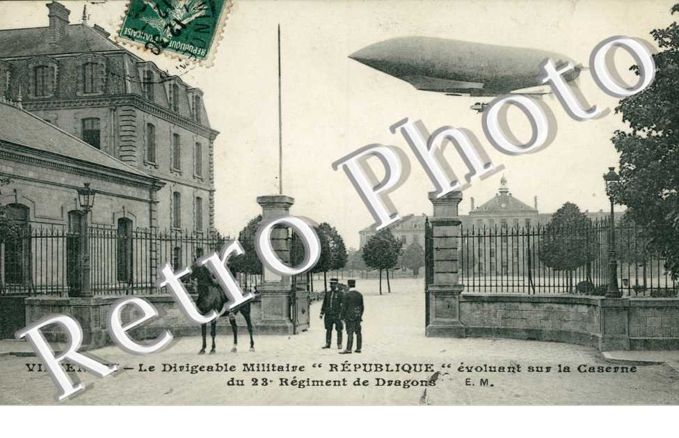 Le Dirigeable Militaire Republique