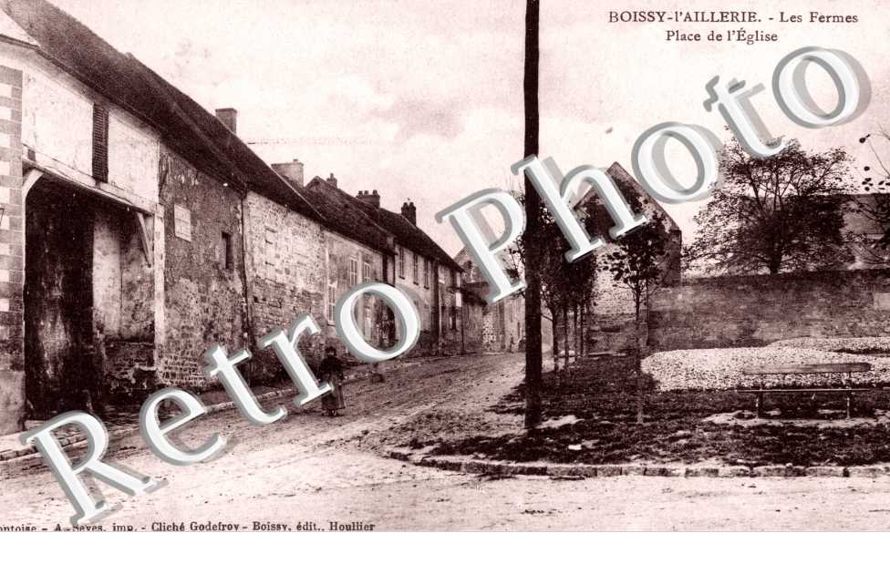 Les Fermes, Place de l'Eglise