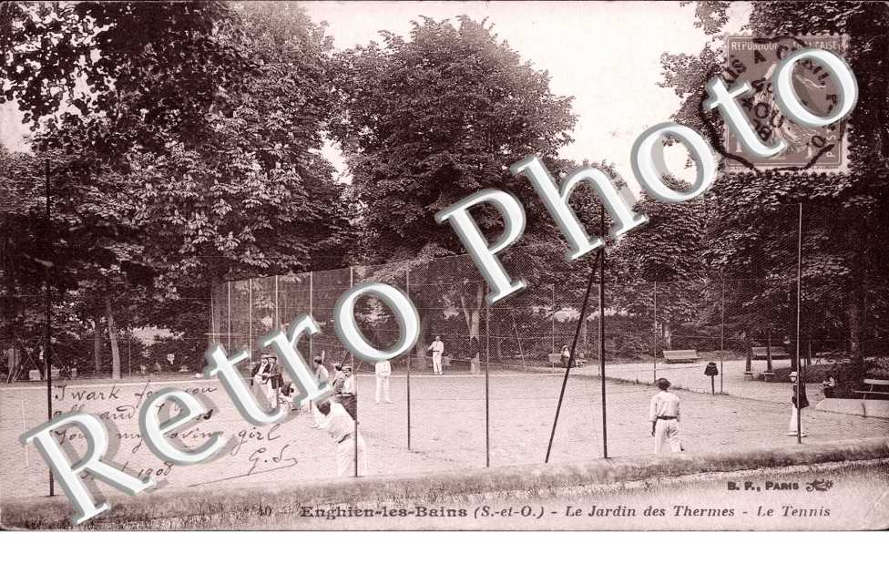 Le Jardin des Thermes, le Tennis
