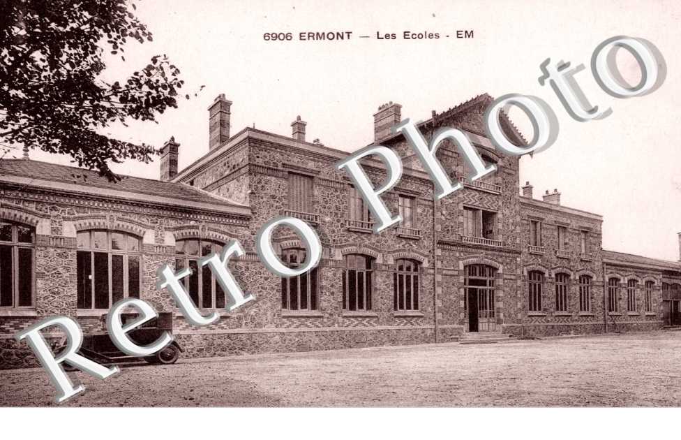 Les Ecoles