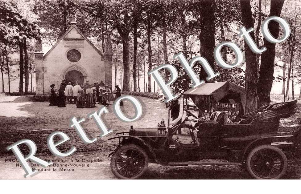 pelerinage a la chapelle Notre-Dame de Bonne Nouvelle pendant la messe