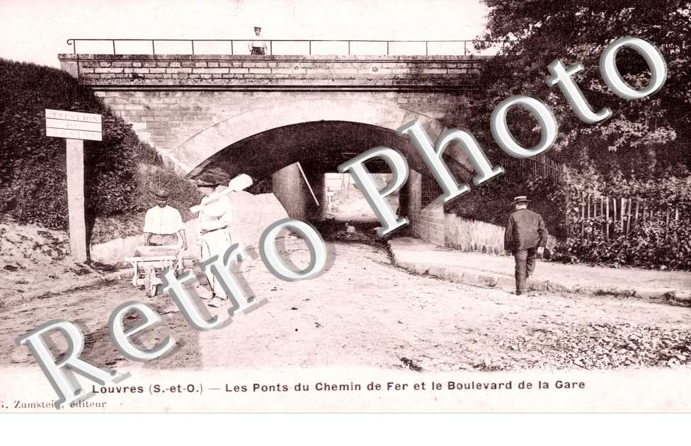 Pont du chemin de fer et le boulevard de la gare