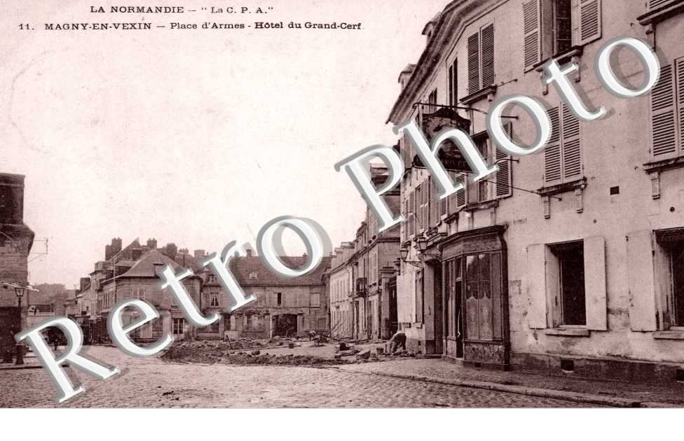 Place d'Armes, Hotel du Grand Cerf
