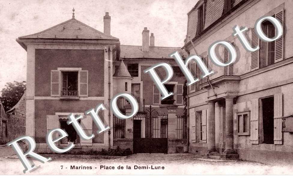 Place de la Demi-Lune