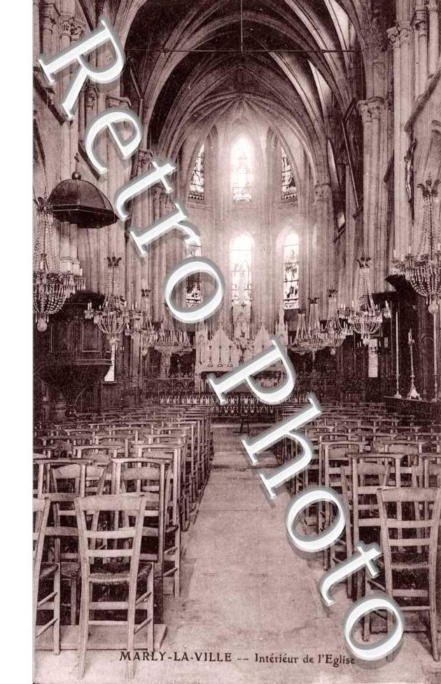 Interieur de  L'eglise