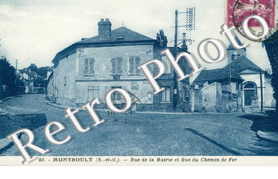 Rue de la Mairie et Rue du Chemin de Fer
