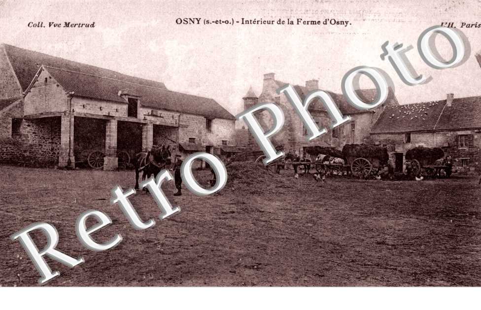 interieur de la ferme d'Osny