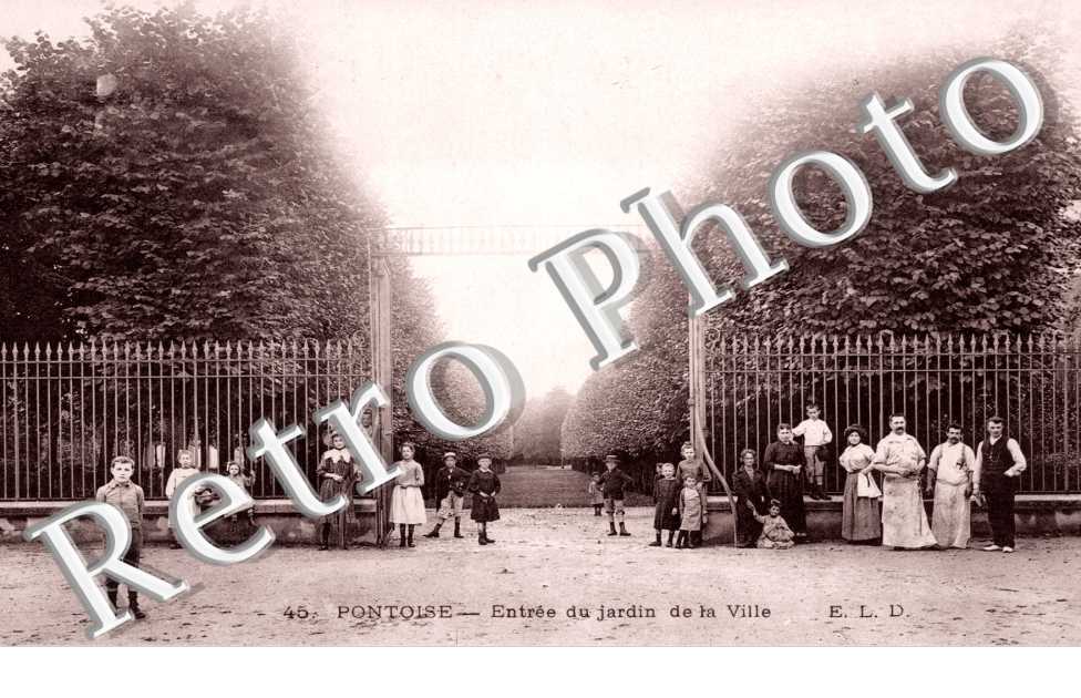 Entree du Jardin de la Ville