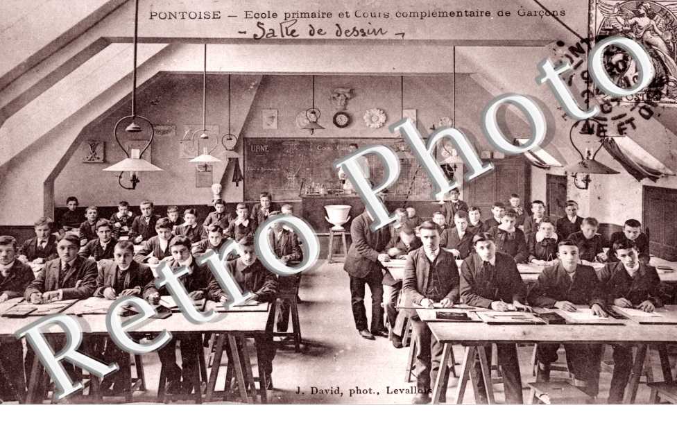 Ecole primaire et Cours complementaire de Garcons, Salle de Dessin