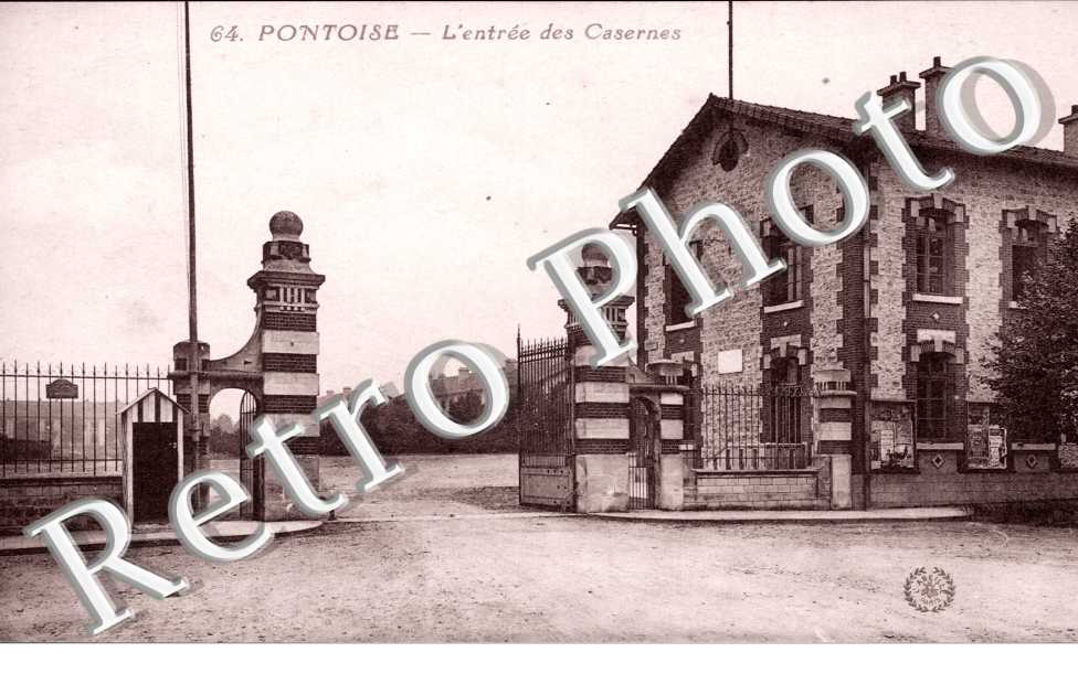 L'Entree des Casernes