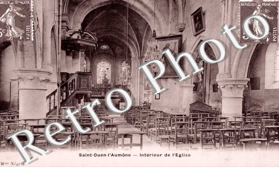 Interieur de l'Eglise