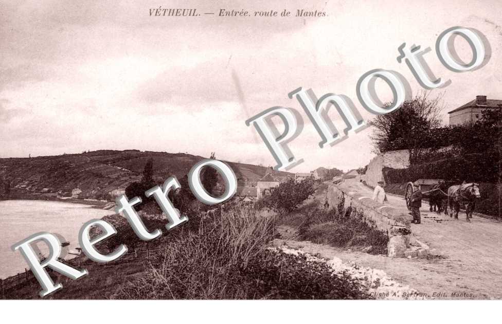 Entree, Route de Mantes