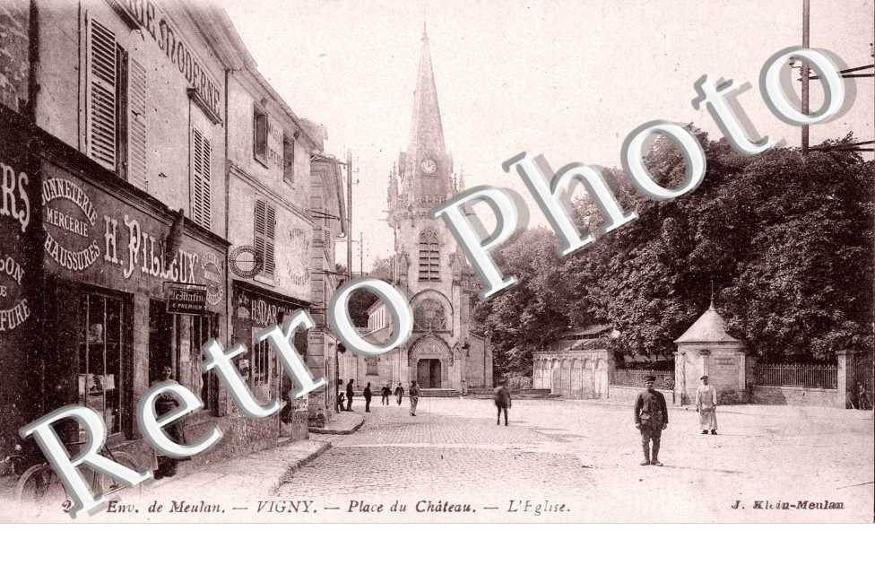 place du Chateau, l'eglise