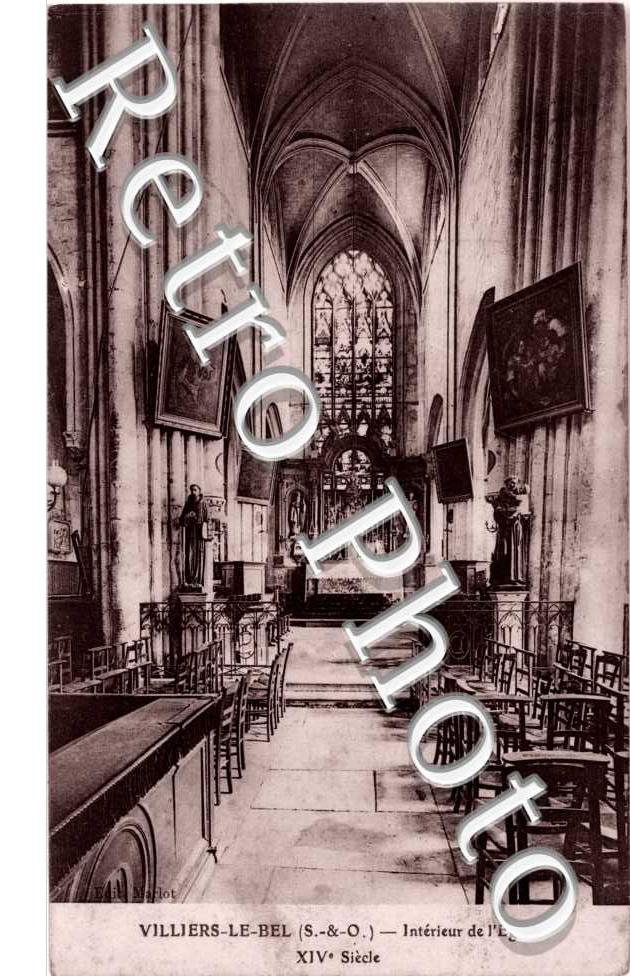 interieur de l'eglise