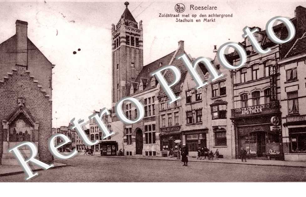 Zuldstraat met op den achtergrond Stadhuis en Markt