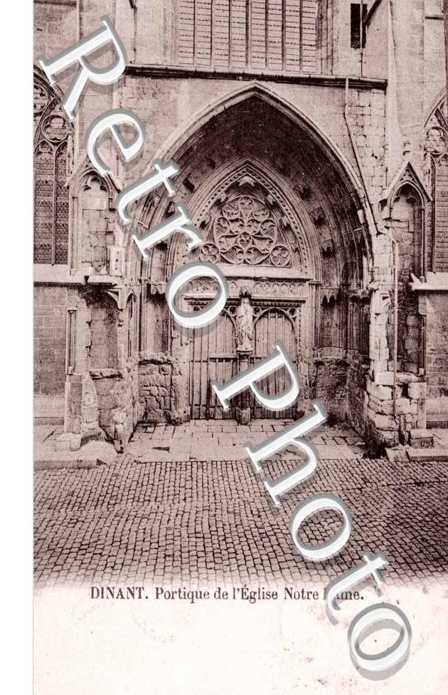 Portique de l'Eglise Notre Dame
