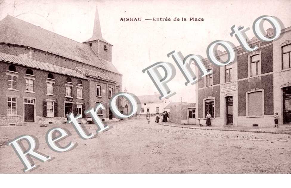 Entree de la Place