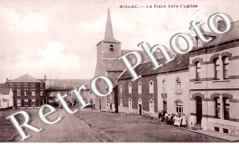 la Place vers l'Eglise