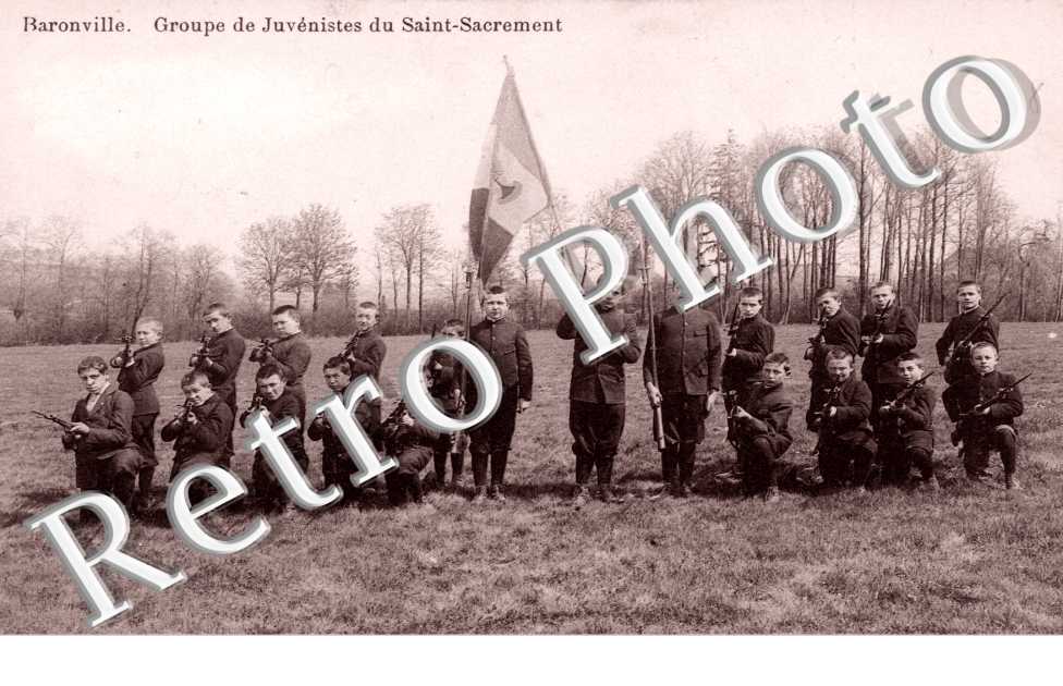Juvenistes du Saint Sacrement