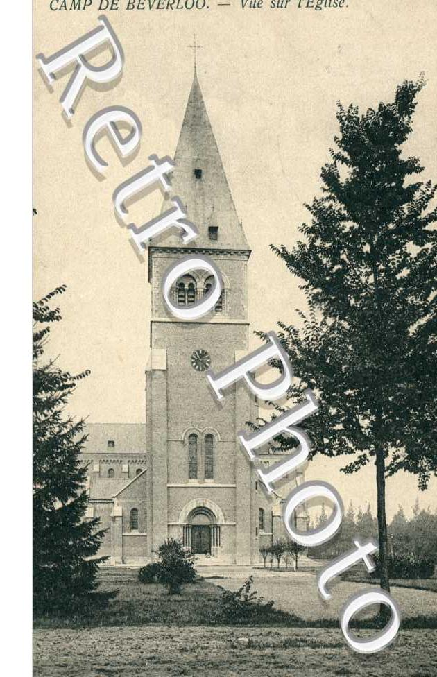 Camp de Beverlo - Vue sur l'eglise