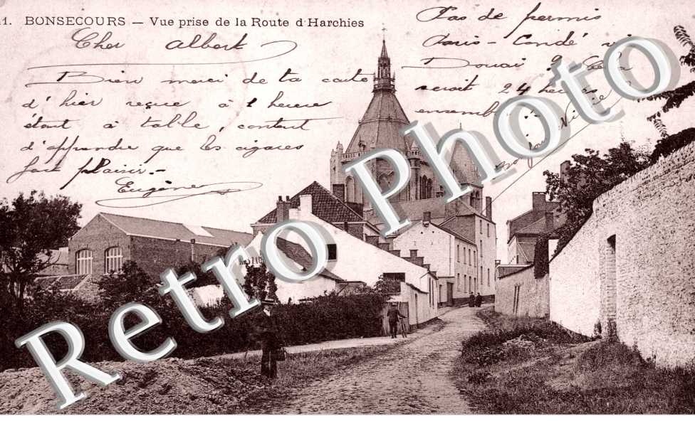 Vue prise de la route d'Harchies