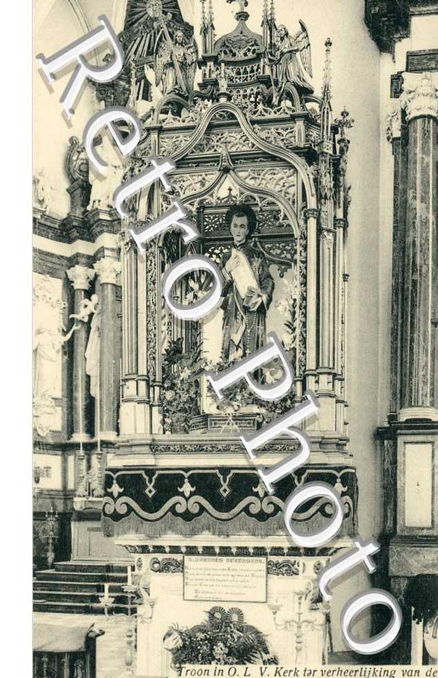 Trone dans l'eglise de Notre-dame